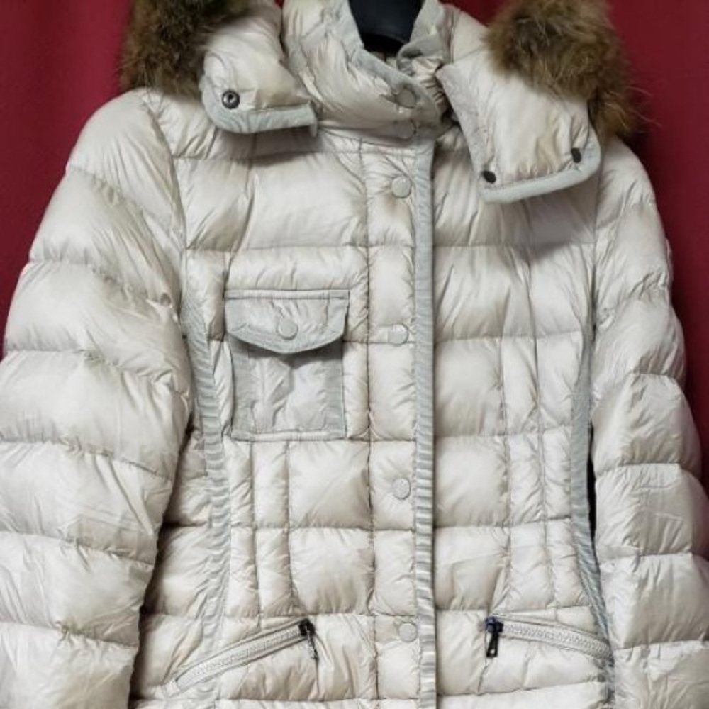 Moncler Hermifur Fitted Puffer Coat, Off -White